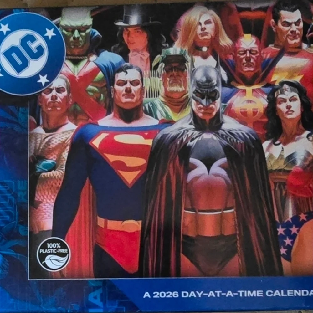 2026 DC Comics Superheroes Desk Calendar Batman Superman Wonder Woman Tear-off